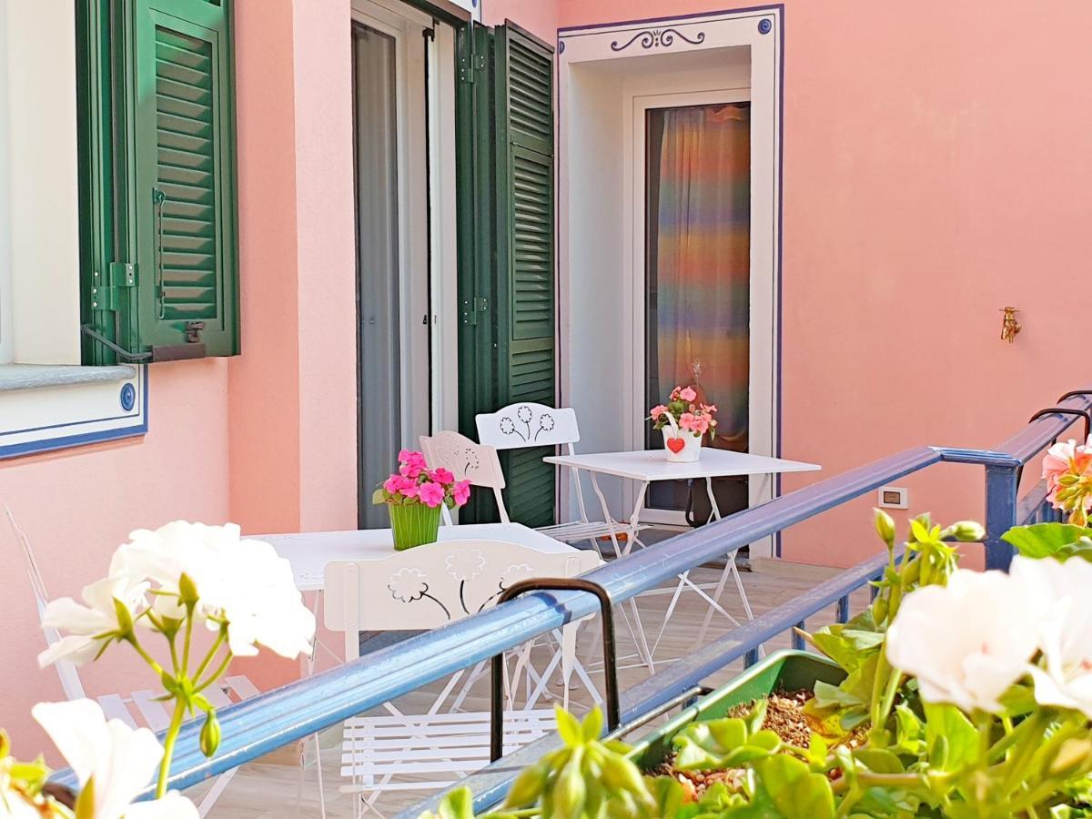 אלביסולה סופריורה Casa Vacanze Family מראה חיצוני תמונה